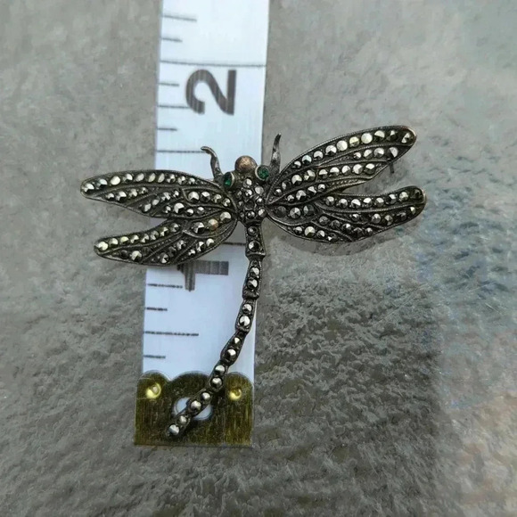 Silver and  Marcasite Dragonfly Pin - Picture 7 of 8